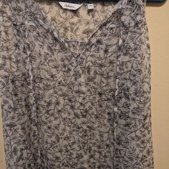 Floral Reitmans blouse - Picture 3 of 3